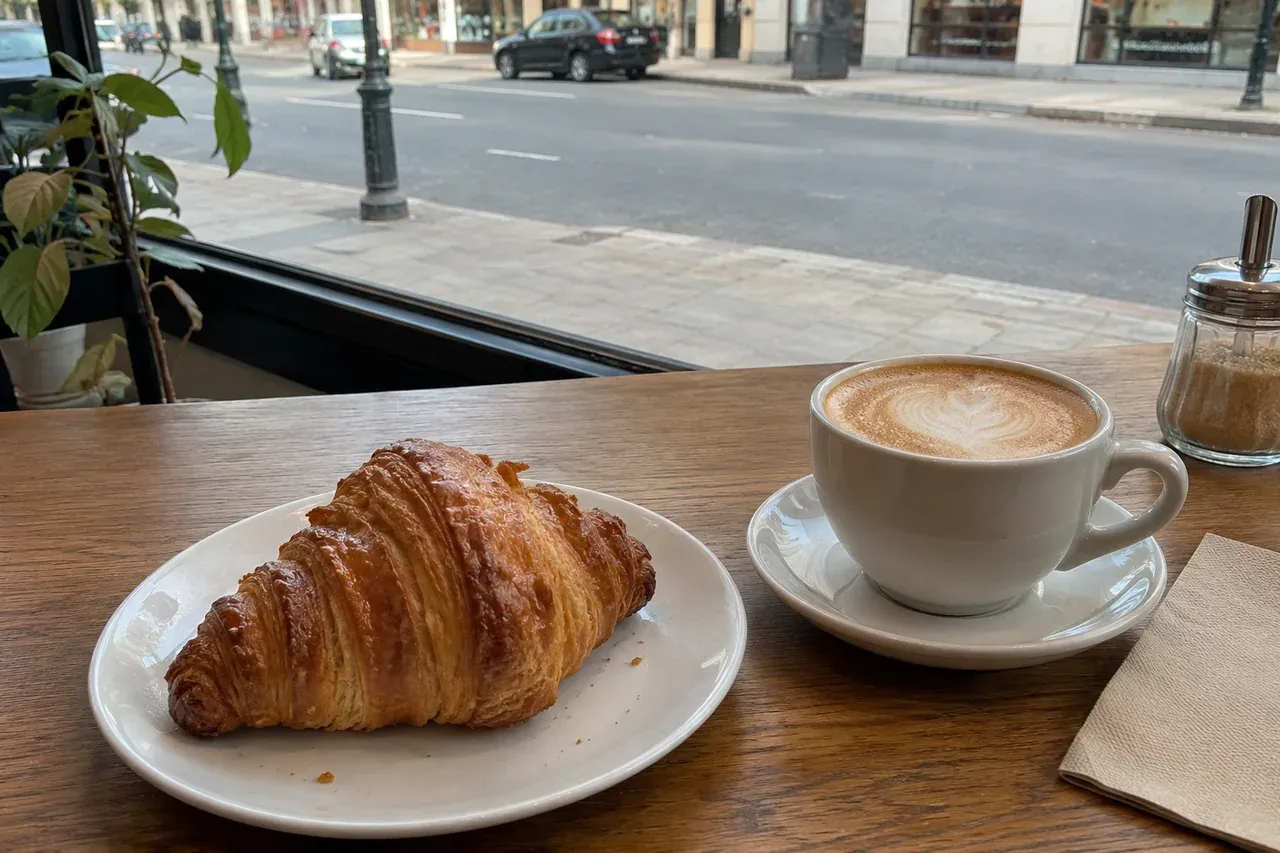 Before, café restyle: a generated starting photo, not a real photo